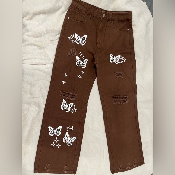 SHEIN EZwear Bleach Wash Ripped Detail Butterfly Jeans - Picture 1 of 5